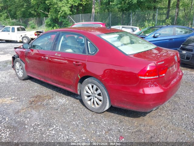 1VWAT7A35FC007690 Volkswagen Passat 1.8t Wolfsburg Edition