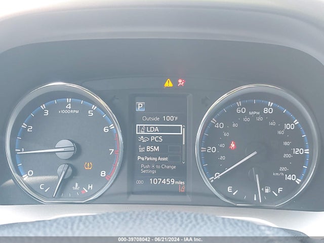Toyota Rav4 Limited 2016 JTMDFREV6GJ060491 Image 7