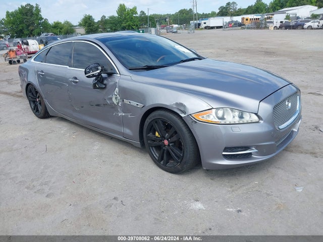 2012 JAGUAR XJ SAJWA2GB9CLV27775 Photo 0