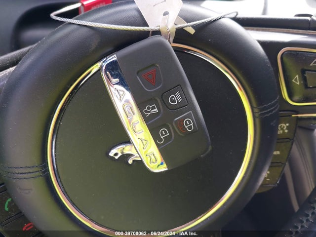 2012 JAGUAR XJ SAJWA2GB9CLV27775 Photo 10