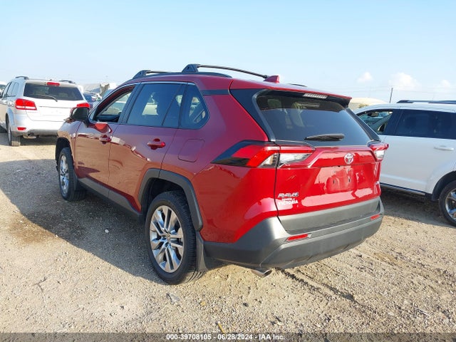 Toyota Rav4 Xle Premium 2024 2T3C1RFV8RW317910 Image 3