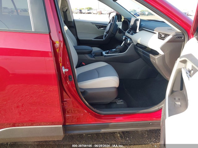 Toyota Rav4 Xle Premium 2024 2T3C1RFV8RW317910 Image 5