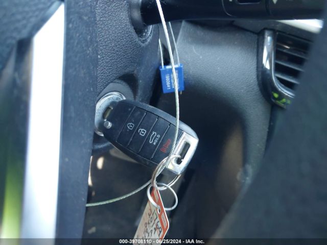 5XXGT4L32KG317265 KIA Optima Lx