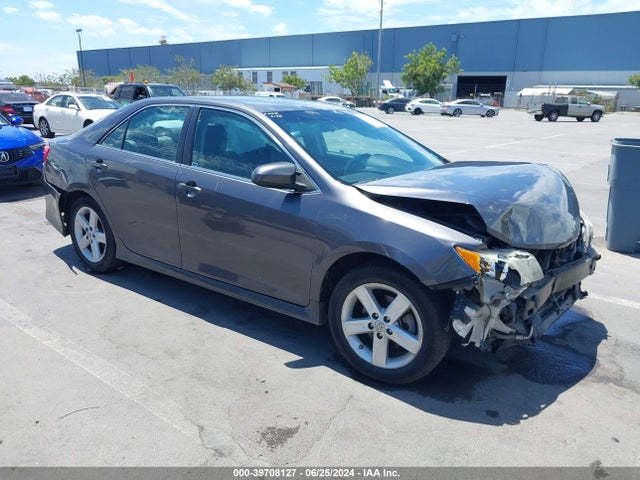 Toyota CAMRY SE 2014 4T1BF1FK4EU817506 main image