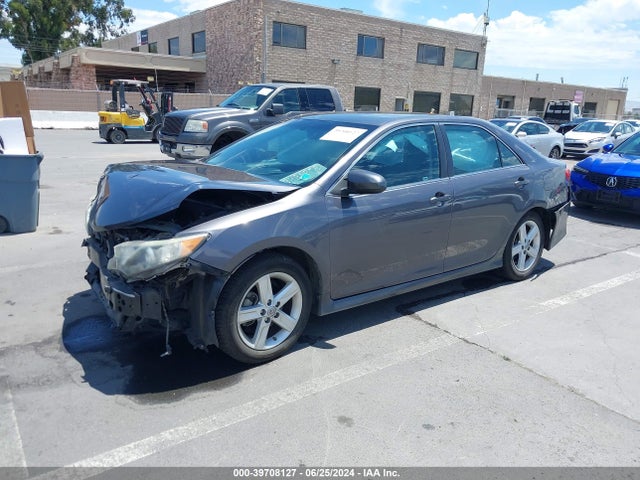 Toyota CAMRY SE 2014 4T1BF1FK4EU817506 Image 2
