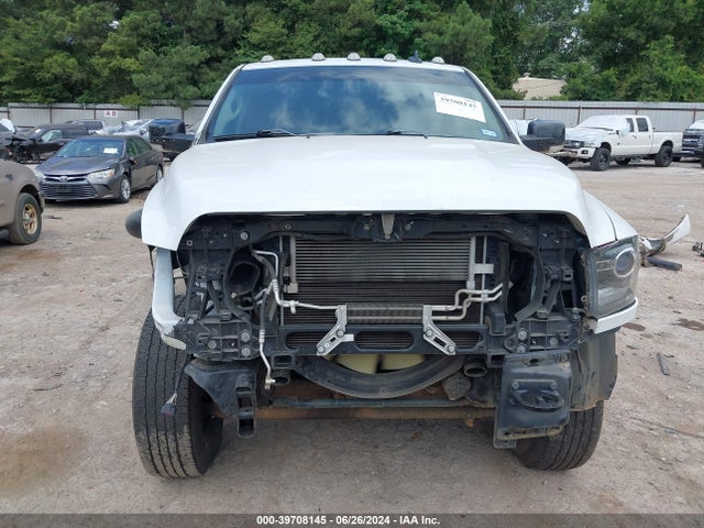 3C6UR5NL3JG173099 RAM 2500 Laramie Mega Cab 4x4 6'4 Box