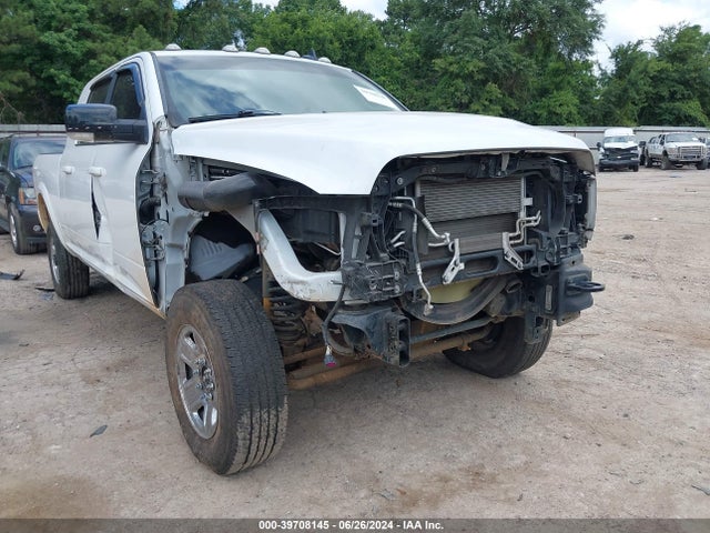 3C6UR5NL3JG173099 RAM 2500 Laramie Mega Cab 4x4 6'4 Box