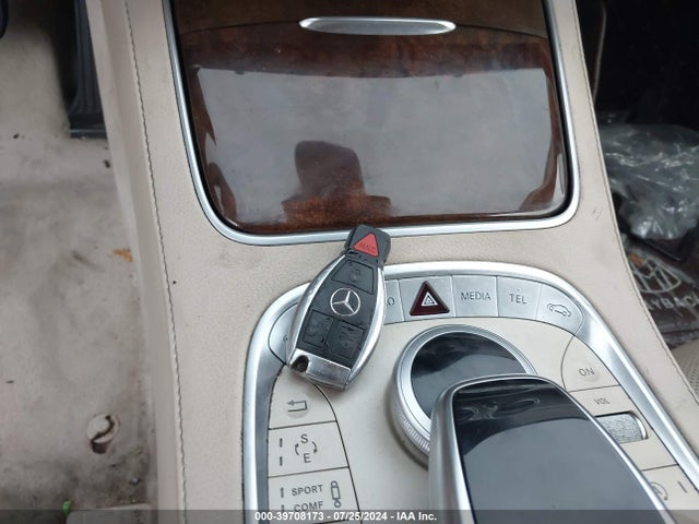 Mercedes-Benz S 550 2015 WDDUG8CB2FA170913 Image 11