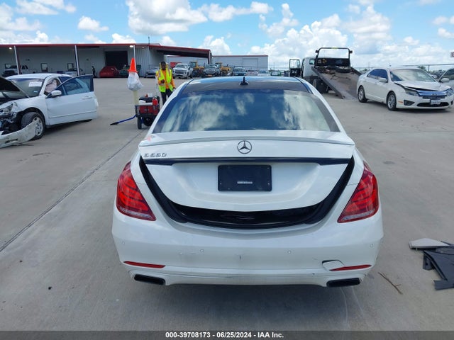 Mercedes-Benz S 550 2015 WDDUG8CB2FA170913 Image 17
