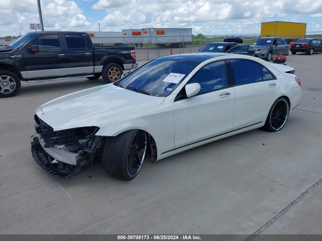 WDDUG8CB2FA170913 Mercedes-Benz S 550