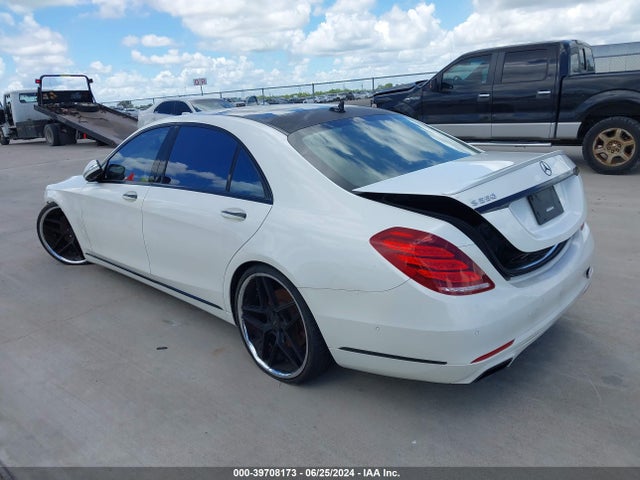 WDDUG8CB2FA170913 Mercedes-Benz S 550
