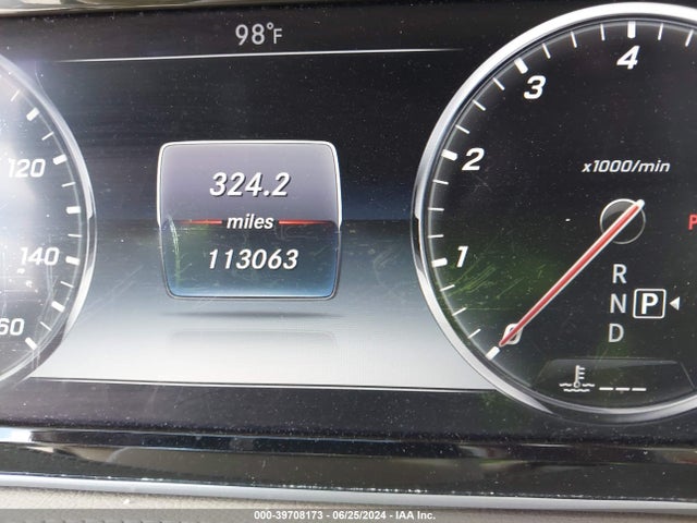 WDDUG8CB2FA170913 Mercedes-Benz S 550