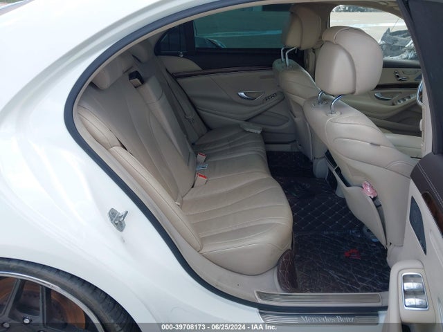 WDDUG8CB2FA170913 Mercedes-Benz S 550