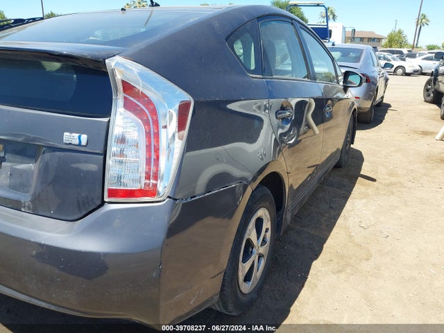 Toyota Prius Two 2015 JTDKN3DU2F2004914 Image 19