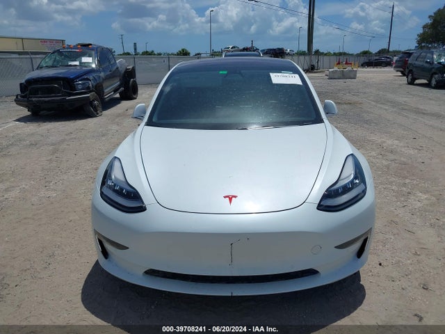 Tesla Model 3 Long Range/performance 2018 5YJ3E1EB6JF066960 Image 12