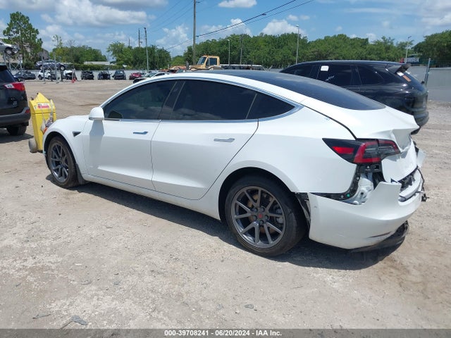 Tesla Model 3 Long Range/performance 2018 5YJ3E1EB6JF066960 Image 3