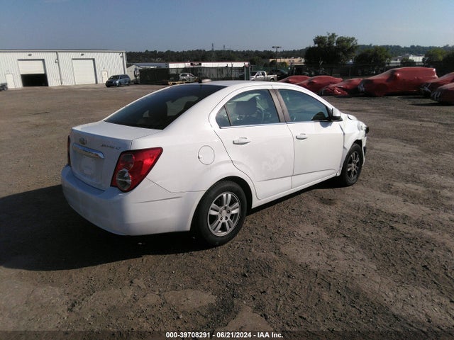 Chevrolet Sonic Lt Auto 2016 1G1JC5SHXG4160569 Image 4