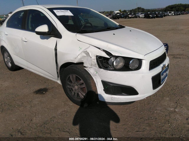 Chevrolet Sonic Lt Auto 2016 1G1JC5SHXG4160569 Image 6