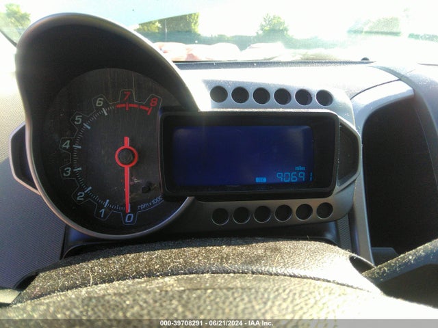 Chevrolet Sonic Lt Auto 2016 1G1JC5SHXG4160569 Image 7