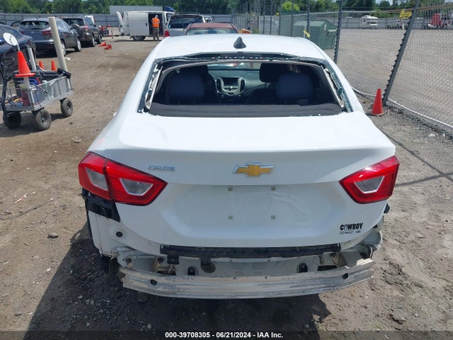 Chevrolet Cruze Ls Auto 2018 1G1BC5SM1J7229804 Image 16