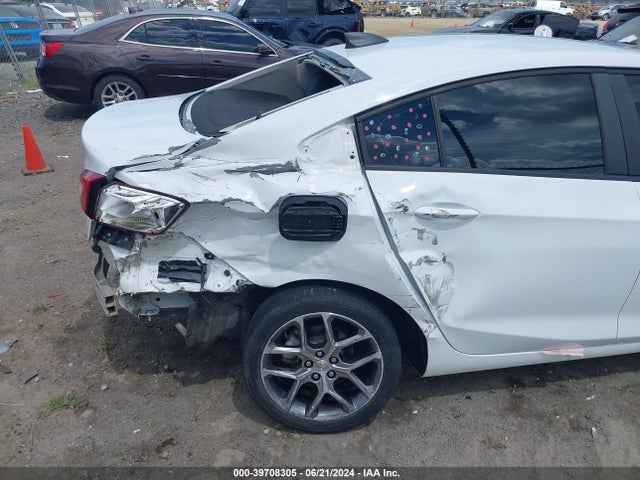 Chevrolet Cruze Ls Auto 2018 1G1BC5SM1J7229804 Image 17