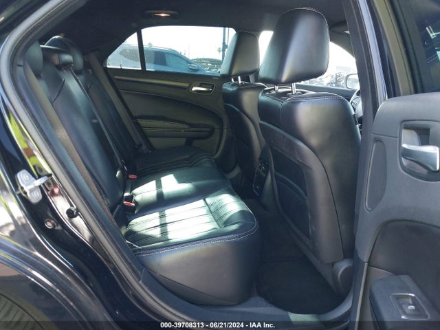 Chrysler 300 300s 2016 2C3CCABG5GH141483 Image 8