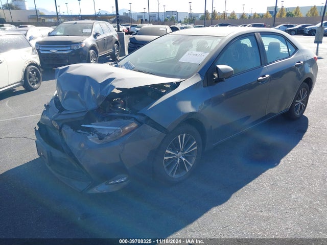 Toyota COROLLA LE 2017 5YFBURHE3HP656924 Image 2