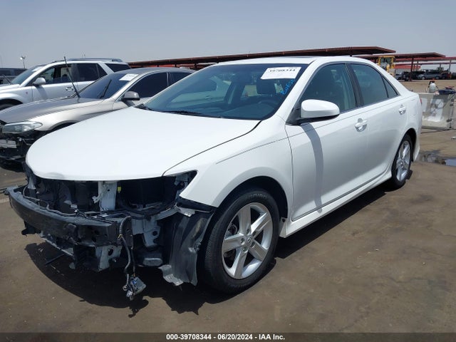 Toyota CAMRY SE 2014 4T1BF1FK1EU775201 Image 2