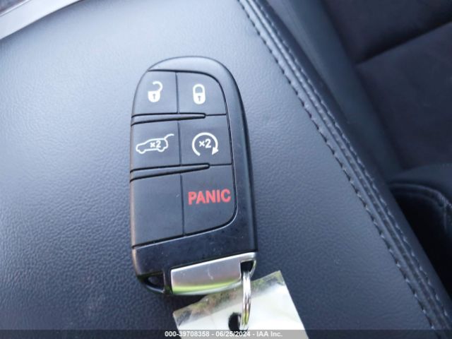 1C4RJFAG2LC254928 Jeep Grand Cherokee Altitude 4x4