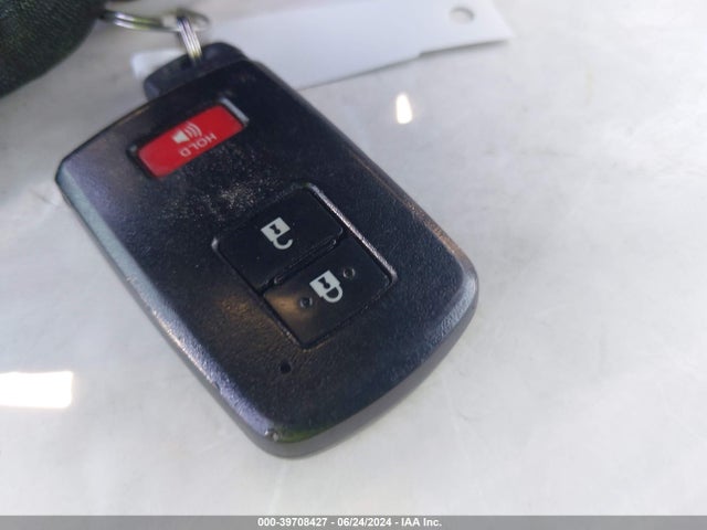 Toyota Prius C Four 2017 JTDKDTB32H1595140 Image 11