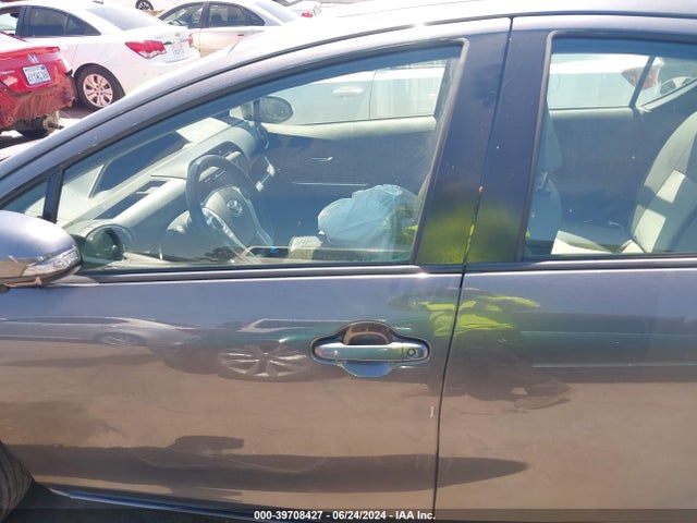 Toyota Prius C Four 2017 JTDKDTB32H1595140 Image 15