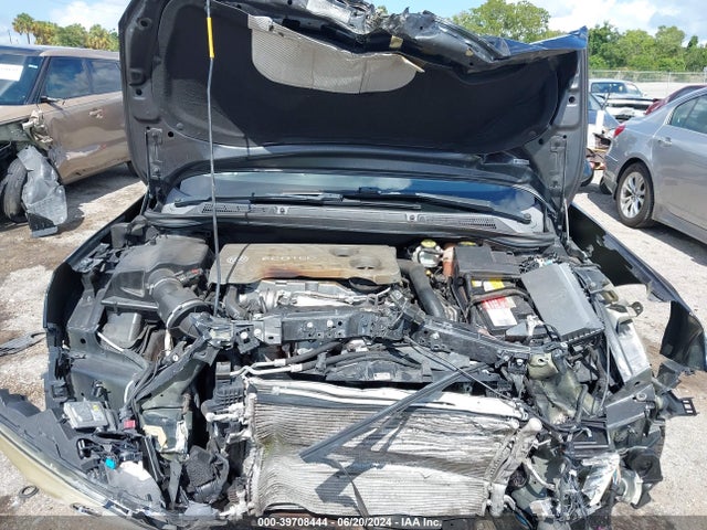 W04WT3N57GG036268 Buick Cascada Premium