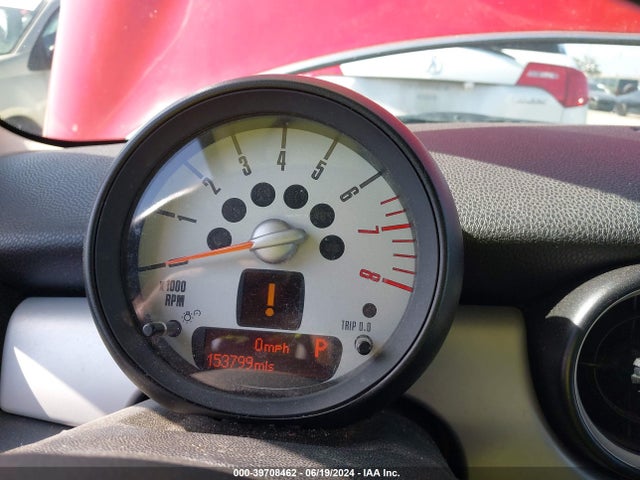 2011 MINI COOPER WMWSU3C58BT092009 Photo 6