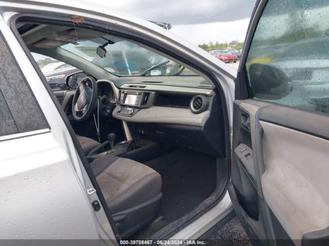 2T3WFREV3EW112246 Toyota Rav4 Xle