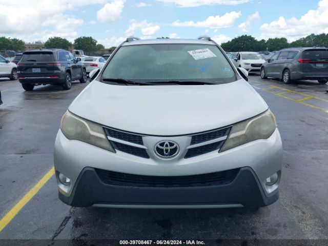 2T3WFREV3EW112246 Toyota Rav4 Xle