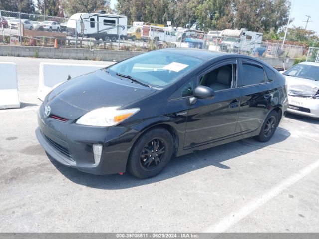 JTDKN3DU8E0388661 Toyota Prius Two