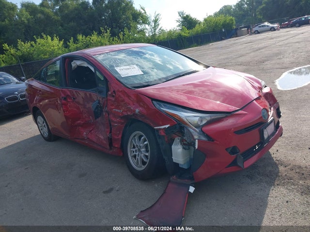 Toyota Prius Two 2017 JTDKBRFU2H3532801 main image