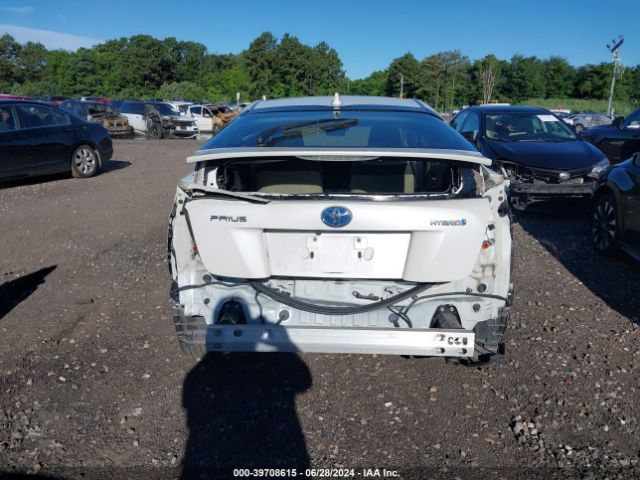 JTDKARFU2J3061905 Toyota Prius Four