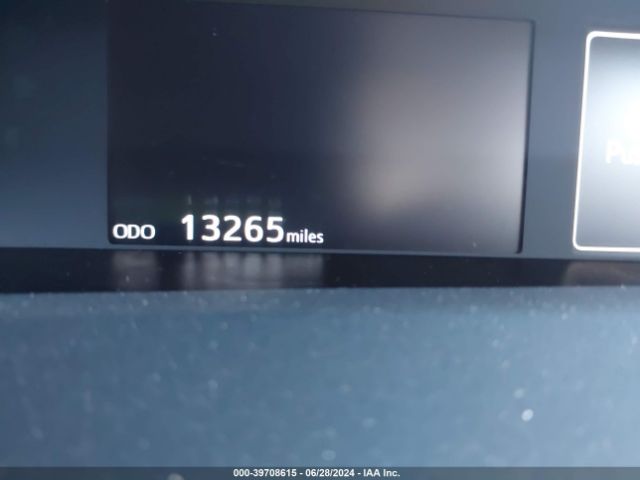 JTDKARFU2J3061905 Toyota Prius Four