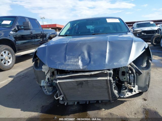 1VWAT7A38GC019236 Volkswagen Passat 1.8t S