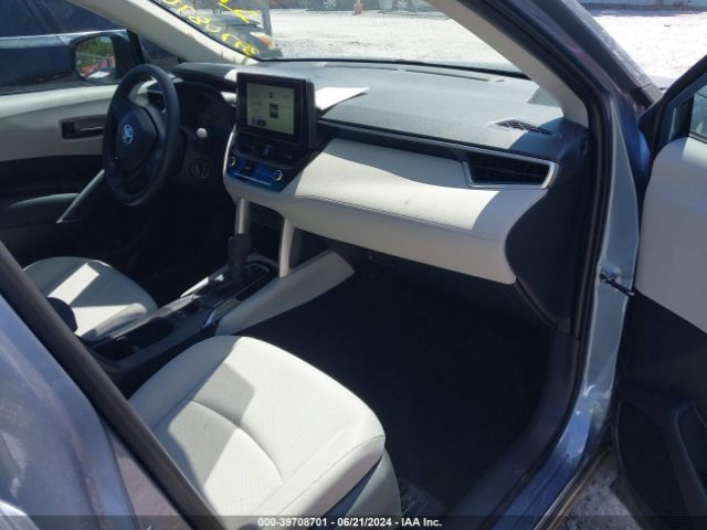 7MUAAAAGXRV087697 Toyota Corolla Cross L