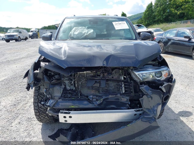 Toyota 4RUNNER SR5 2024 JTEEU5JR4R5305369 Image 13