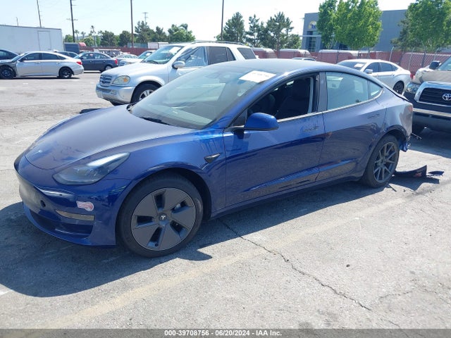 Tesla Model 3 Rear-wheel Drive 2023 5YJ3E1EA6PF492180 Image 2
