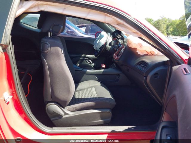 2C3CDZAT9FH710764 Dodge Challenger R/t
