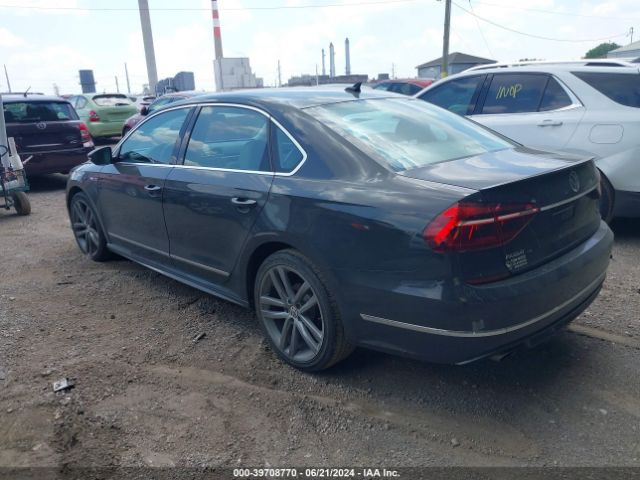 1VWDT7A33HC012824 Volkswagen Passat 1.8t R-line