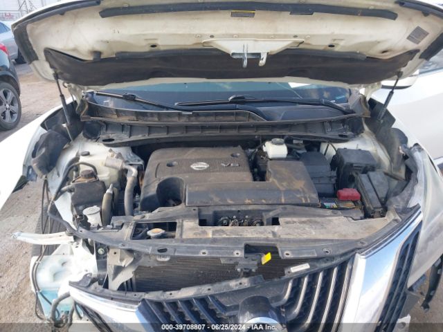 5N1AZ2MG9JN135524 Nissan MURANO SV