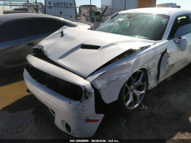 2C3CDZAG0GH254450 Dodge Challenger Sxt Plus