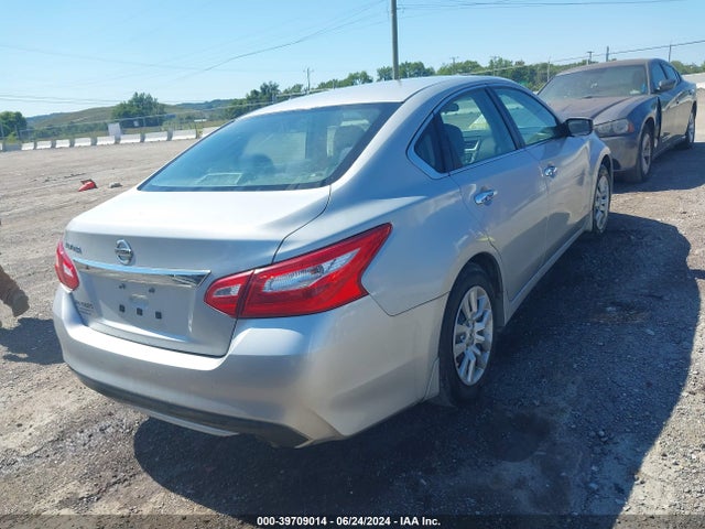 Nissan Altima 2.5 S 2016 1N4AL3AP9GC264549 Image 4