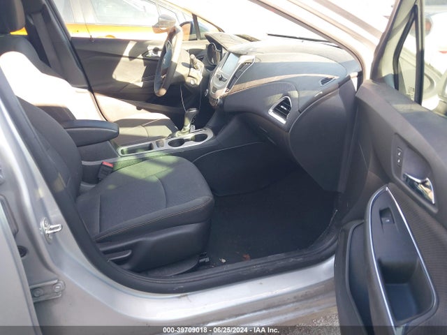 Chevrolet Cruze Ls Auto 2017 3G1BC5SM1HS562791 Image 5