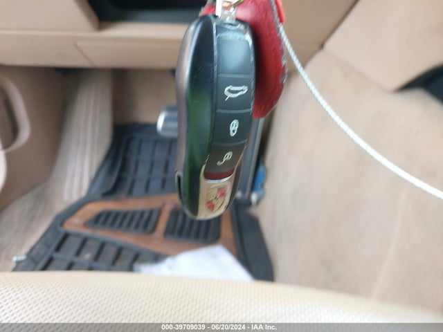 2010 PORSCHE PANAMERA WP0AB2A76AL060077 Photo 10
